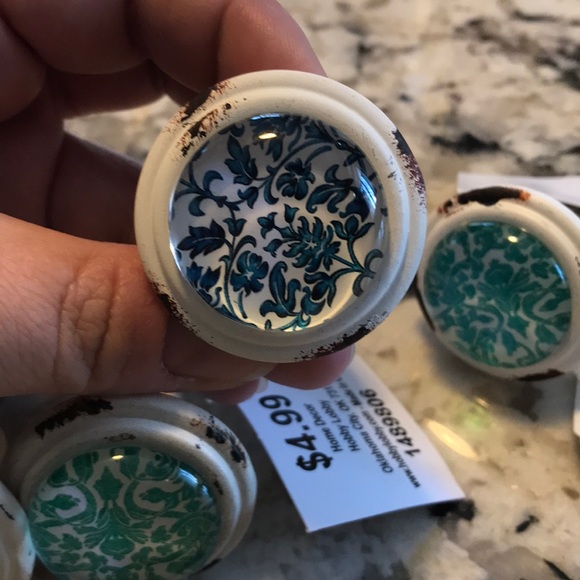 Decorative Knobs! - Picture 4 of 7